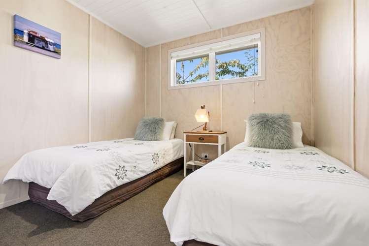 2/19 Awanui Street Hilltop_16