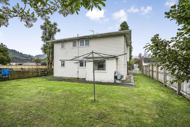 67A & 67B Shakespeare Avenue Trentham_1