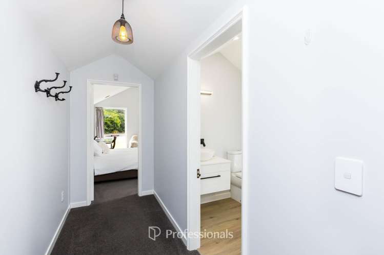 20 Barton Road Heretaunga_16