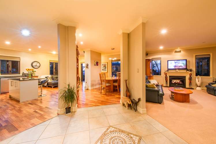 5 Bejoy Rise East Tamaki Heights_4