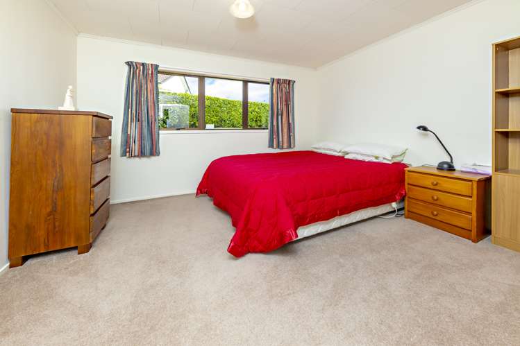 38 Bluewater Place Wattle Downs_10