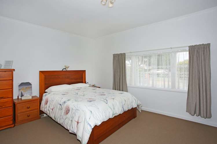 73 Helvetia Road Pukekohe_7