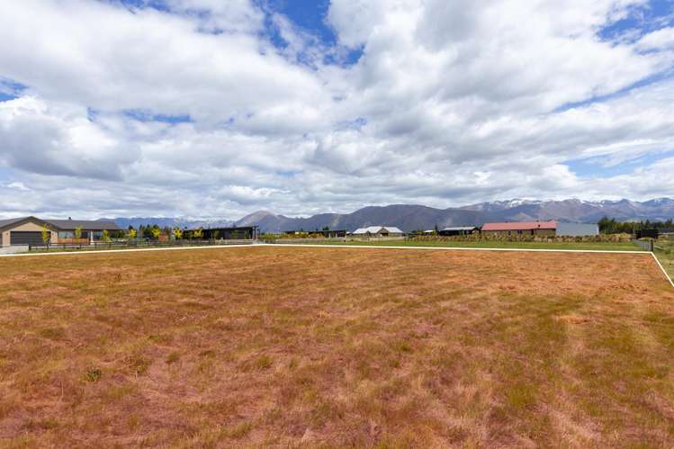 8 Avlis Place Twizel_5