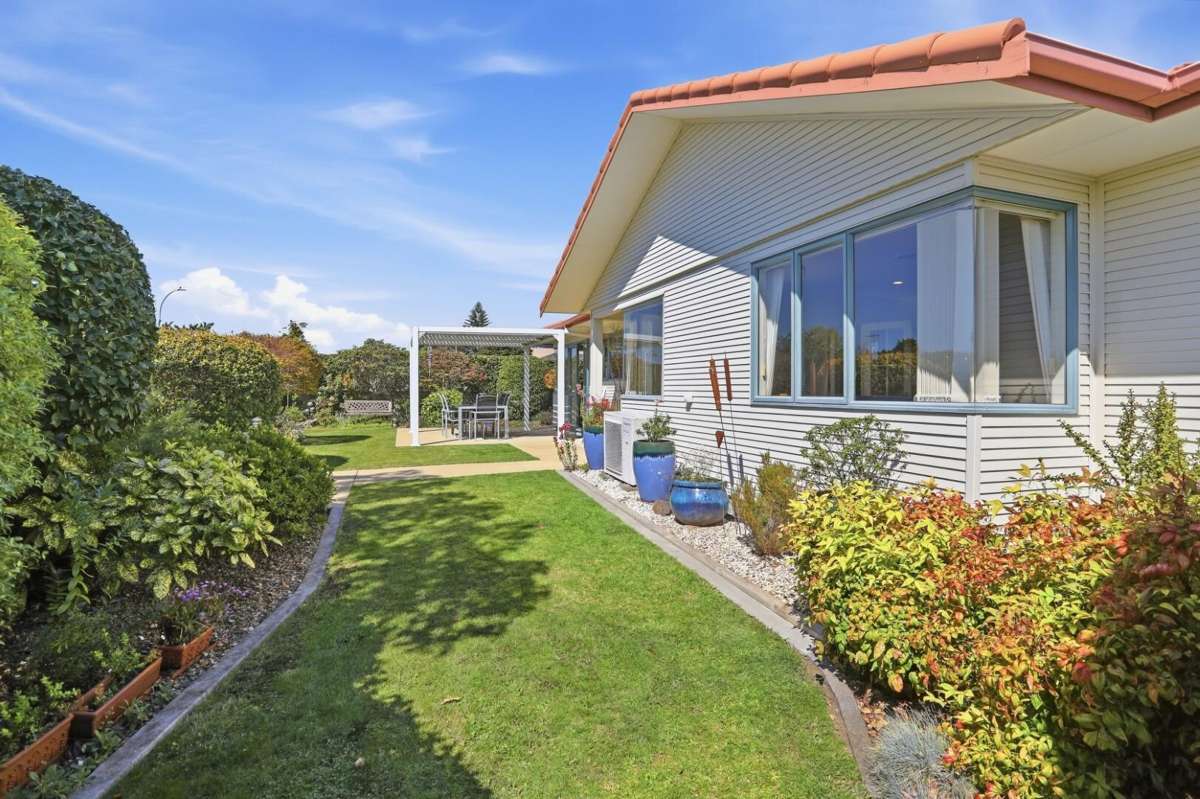 10 Meadowviews Drive_2