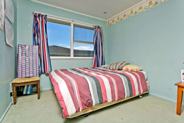 22 Stott Avenue Birkdale_7