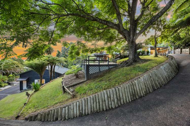 274 Forest Hill Road Waiatarua_37