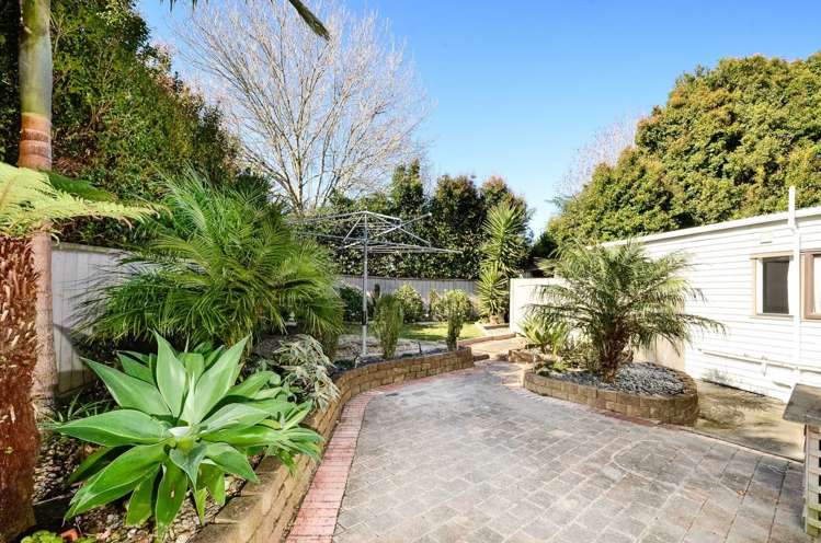 24 Claverdon Drive Massey_12