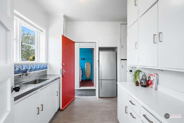 65 Hall Crescent Epuni_7