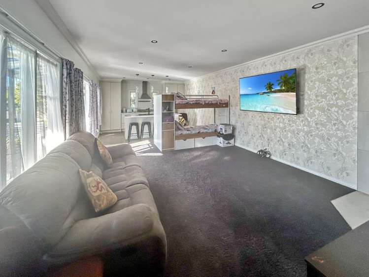 4 Kitchener Street 10754_3