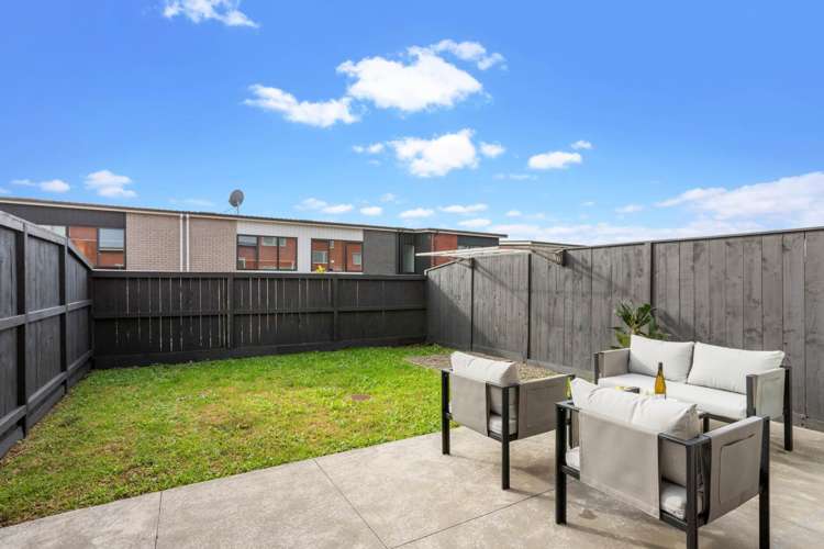 40 Vincent Mcgrath Crescent Swanson_12