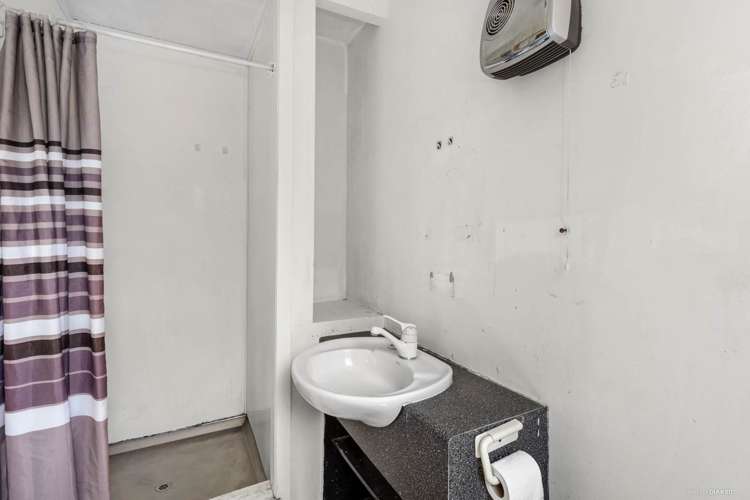 2/6 Mira Place Windsor Park_10