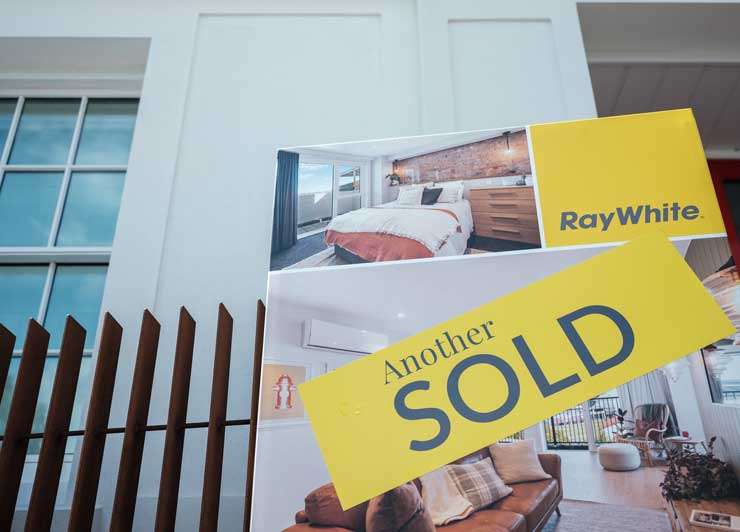 how to get a house deposit fast