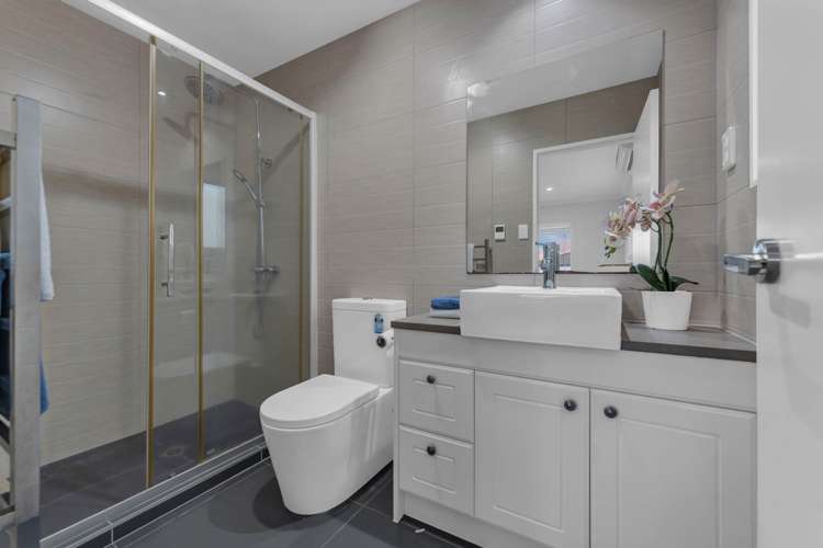 18 Kerrykeel Drive Flat Bush_27