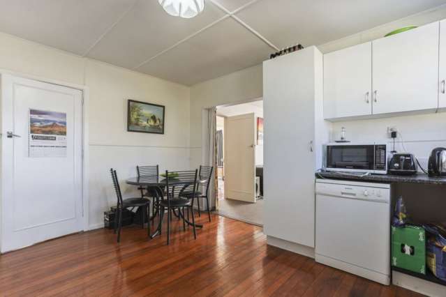 85 Hampshire Street Aranui_2