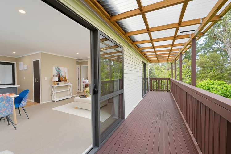 117 & 117A Awaroa Road Sunnyvale_19