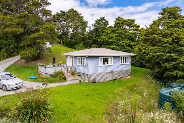 43B Hook Road Paparoa_1