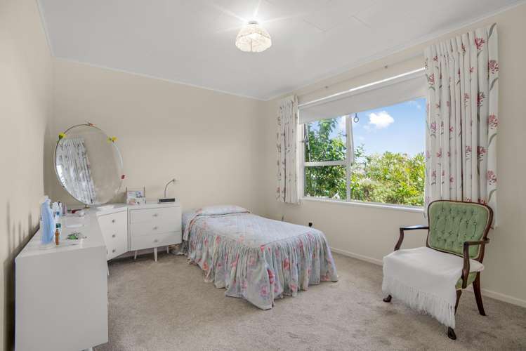 68A Gurney Road Kelson_11