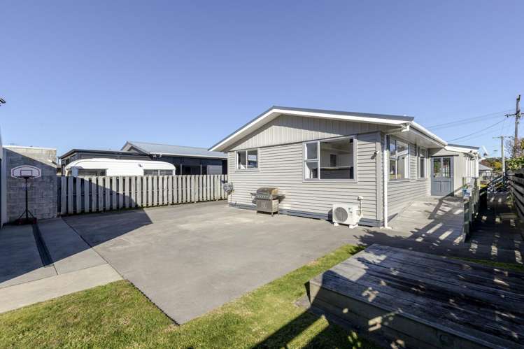 4A Blake Street Waitara_13