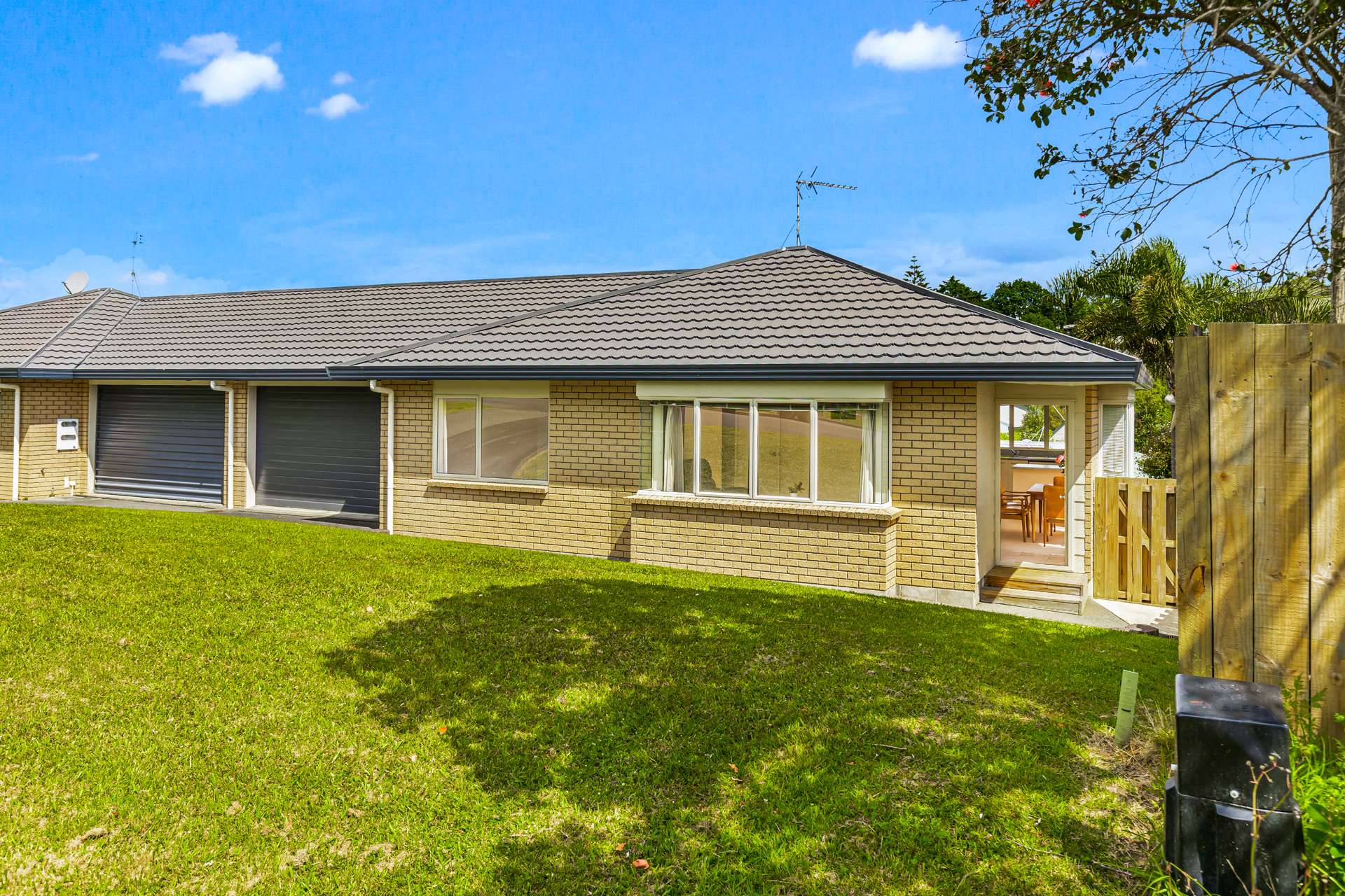 2/9 Mably Court Stanmore Bay_0