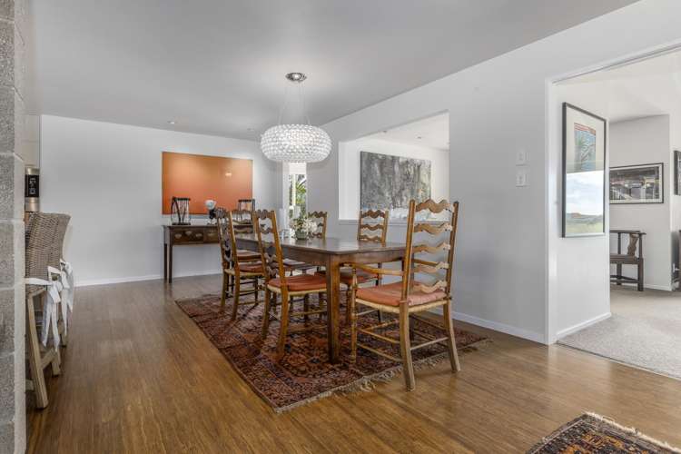 86 Emerald Glen Road Paekakariki_5