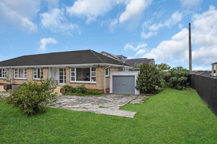2/116 Wallace Road_0