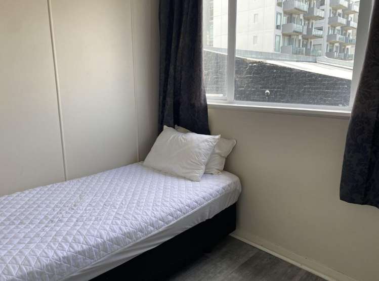 35 Vivian Street 2185_12