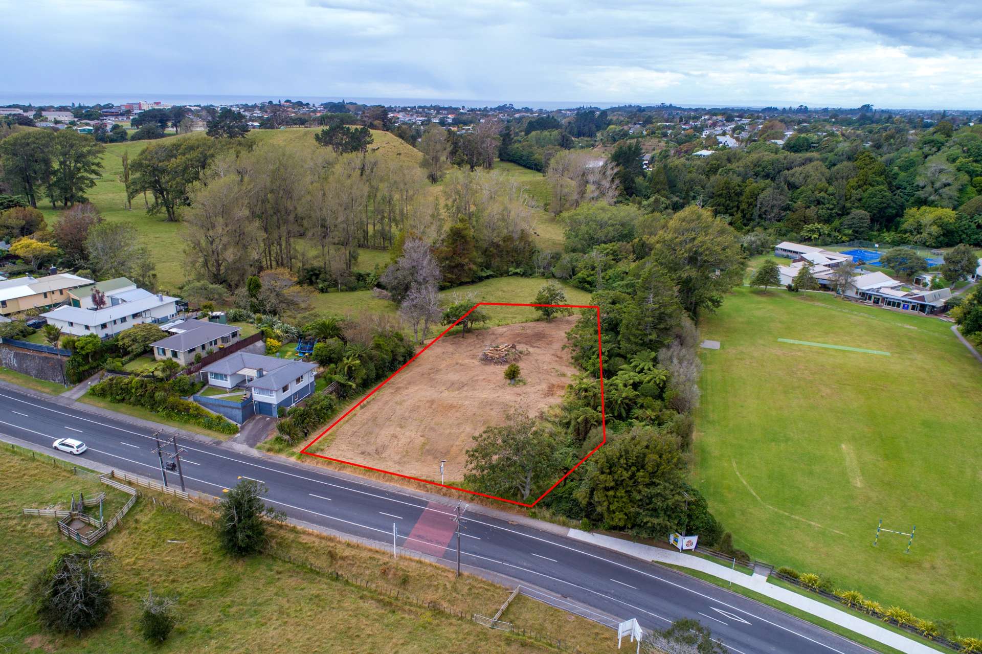 355 Tukapa Street Hurdon_0