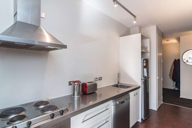 406/20 Hanson Street Mount Cook_2