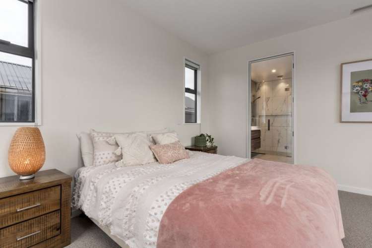 71 Halpin Drive Lincoln_16