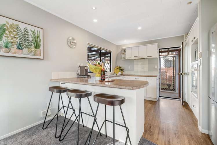 2/41 Barbados Drive Unsworth Heights_7