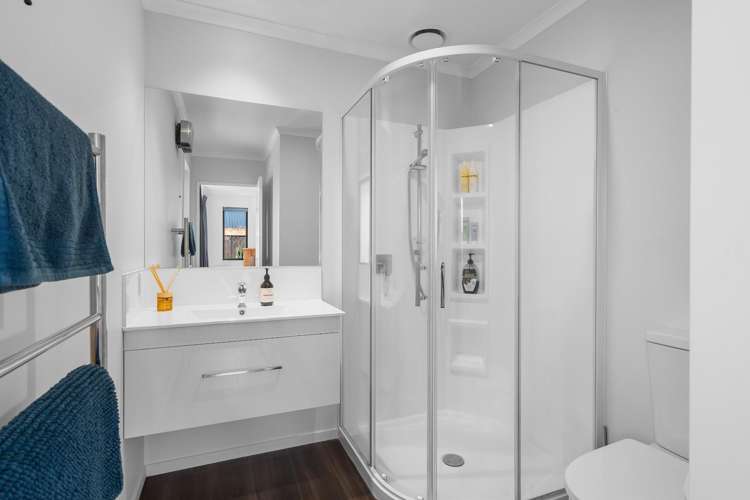 20 Youngberry Drive Richmond_16