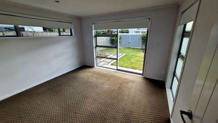 8 Marie Avenue Red Beach_11