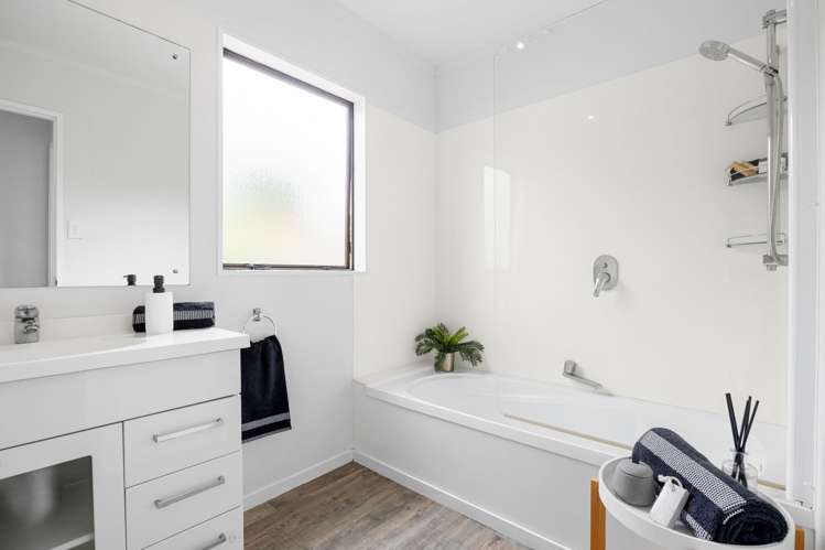 32 Cromwell Drive Fitzroy_18