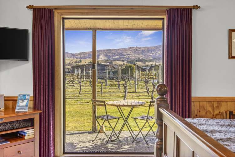 1 Shortcut Road Cromwell_12