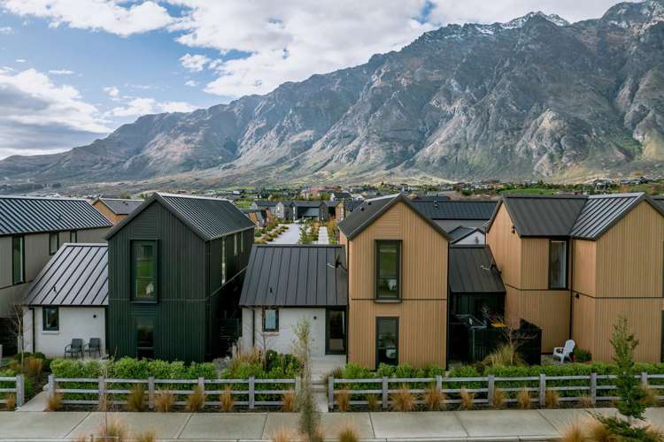 33 Mulholland Drive Jacks Point_17