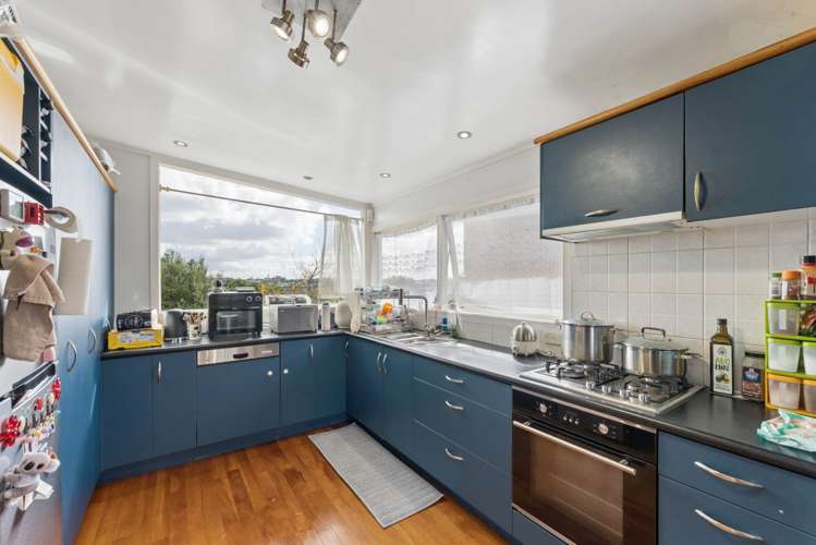 17 Catalina Crescent Forrest Hill_14