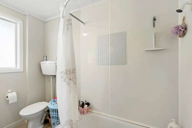 28 Richard Farrell Avenue Remuera_10