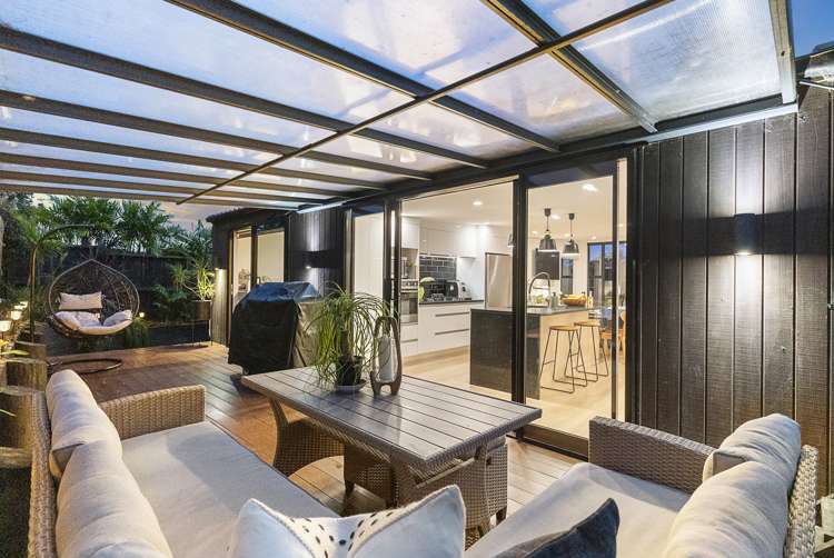 65 Vandeleur Avenue Birkdale_18