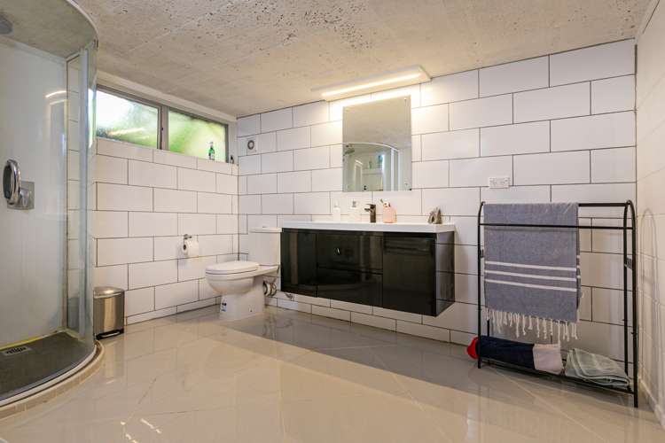 1/757 West Coast Road Oratia_18