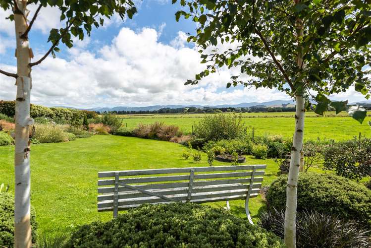 1824 Cust Road Cust_24