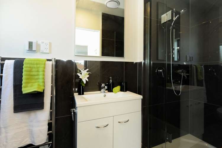 48 Pate Crescent Favona_16