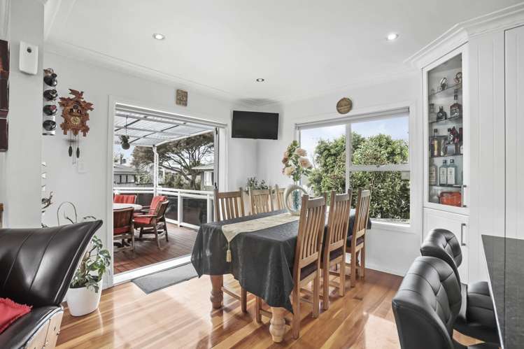 19 Merchant Avenue Te Atatu South_11
