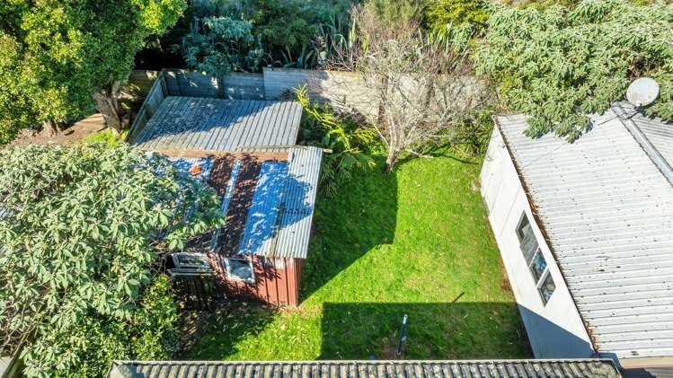 16 Vimy Place Mangere_11