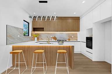 10 Furlough Road_2