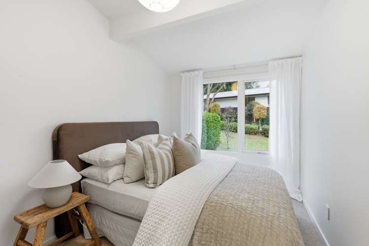 21 Gunns Crescent Cashmere_13