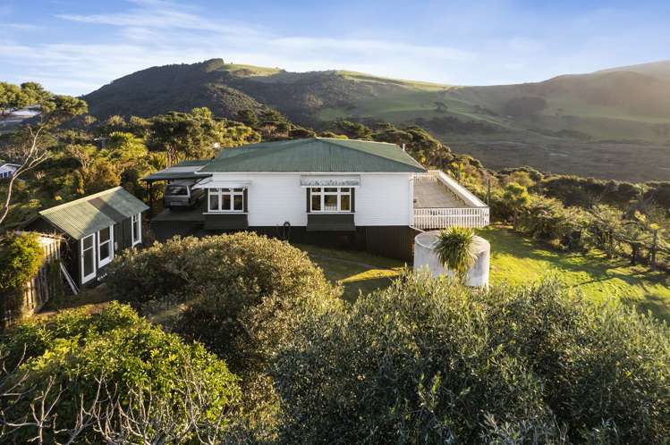 12 Tasman View Road Bethells Beach_23