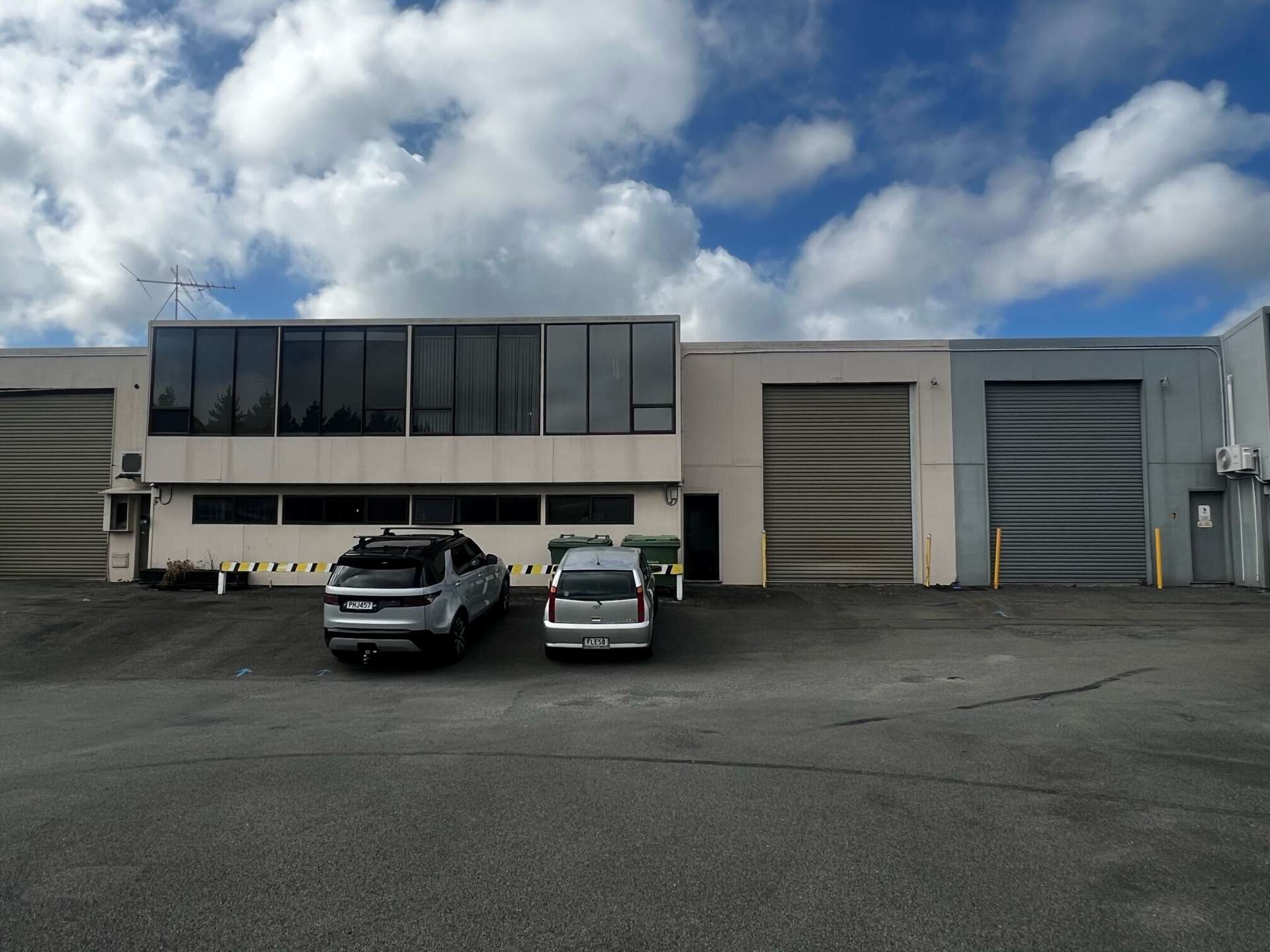 8/17 Wall Place | Kenepuru | Porirua City | Commercial Property For ...