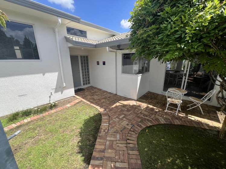 17A Beach Road Manly_24