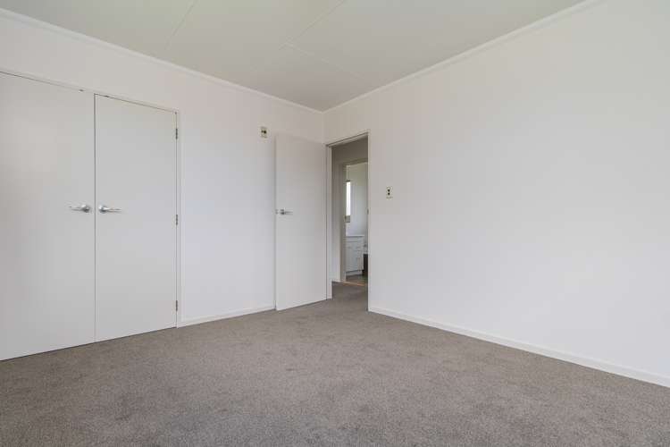 10 Palliser Place Milson_10