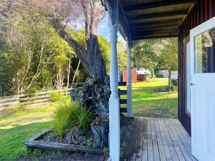 126 North Road Clevedon_21